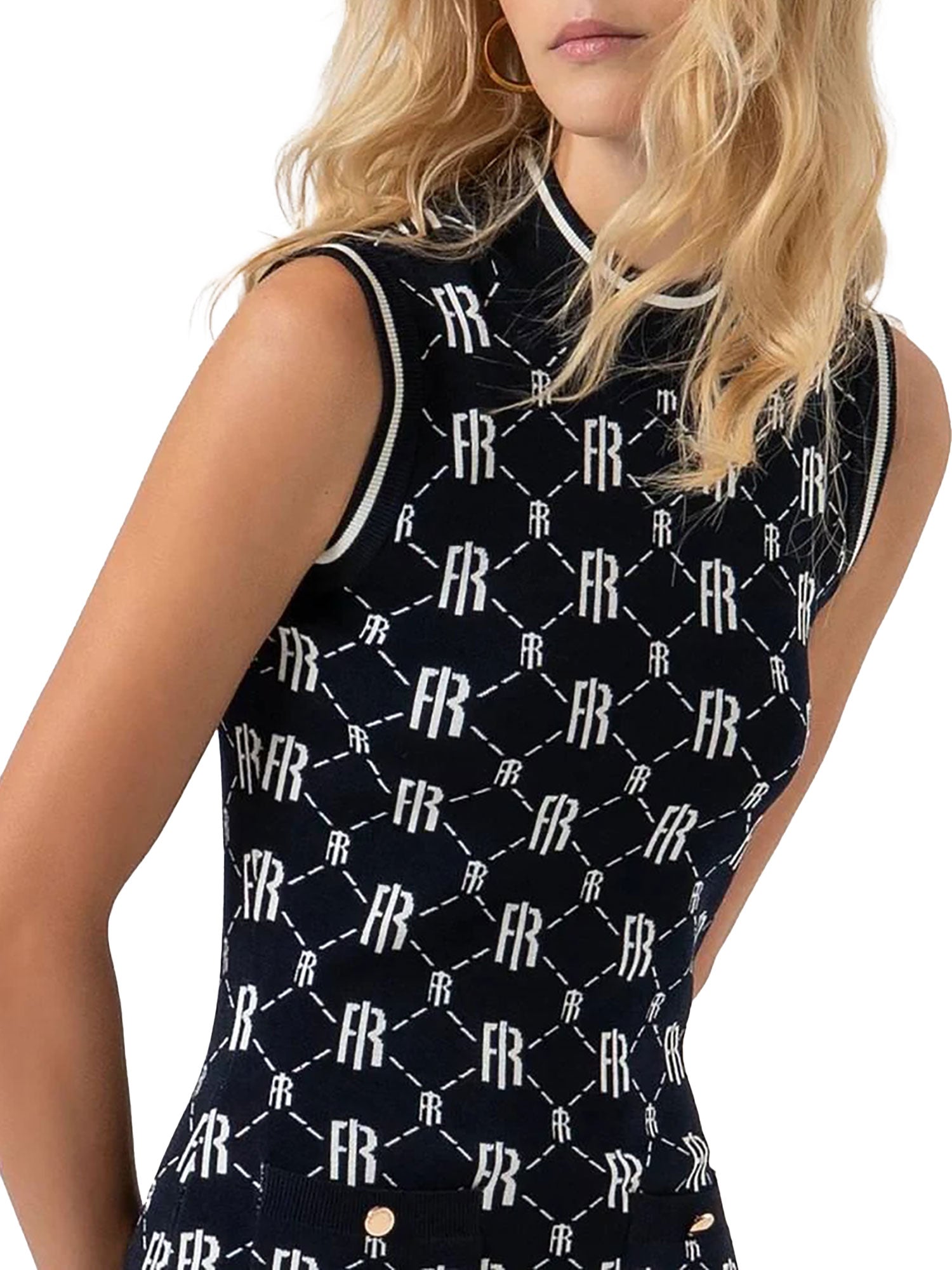 __CITYMODA_UPLOAD__ filename=I1FRACFR25WD5012K414F8968_3.jpg; md5=d88b71a7f724451c565505c6be760a95