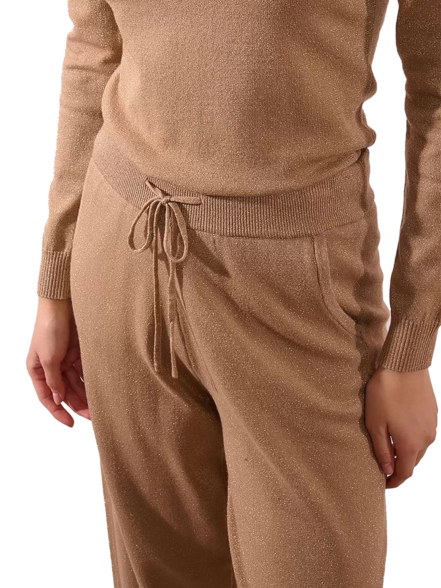 __CITYMODA_UPLOAD__ filename=I1MOBRLA539DNGOLDENBEIGE_5.jpg; md5=d3a8c8a9fe4473dc298a359f93bad1cf