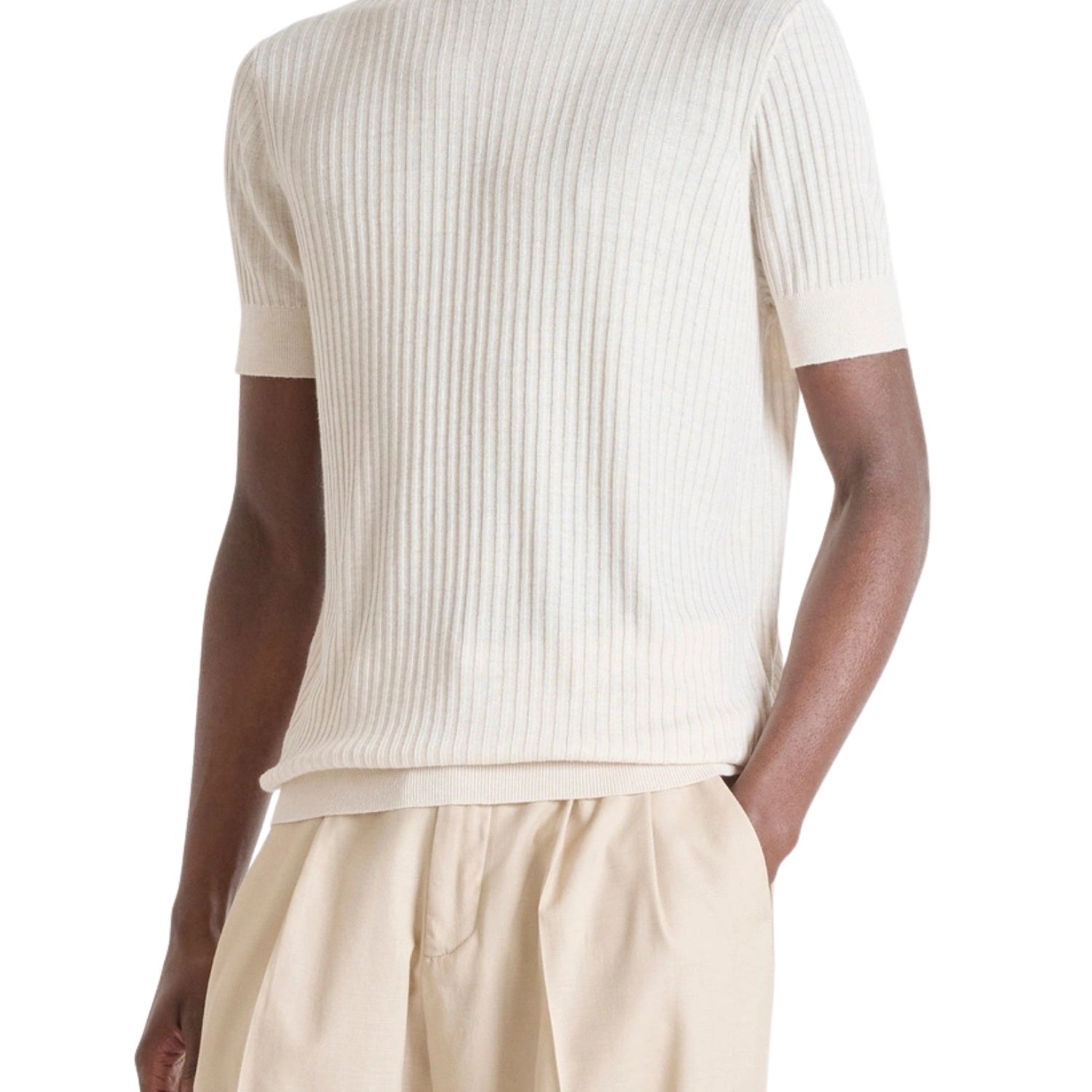Come scegliere l'abbigliamento uomo adatto per ogni occasione
