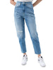 jeans-mom-fit-tapered-con-abrasioni-denim-chiaro