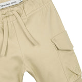 Pantalone jogging cargo in satin beige