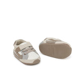 Scarpe sportive neonato con velcro e suade beige/grigio