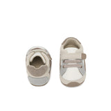 Scarpe sportive neonato con velcro e suade beige/grigio