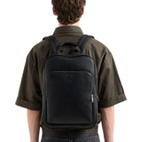 Zaino stile office con logo in metallo nero