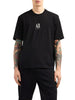 t-shirt-con-logo-ricamato-sul-petto-nero