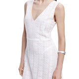 Abito budapest in pizzo con scollo a V bianco