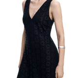 Abito budapest in pizzo con scollo a V nero