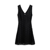 Abito budapest in pizzo con scollo a V nero
