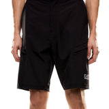 Shorts gargo in tessuto tecnico nero