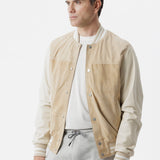 Bomber in camoscio e nappa sabbia