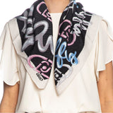 Foulard plisset lettering nero