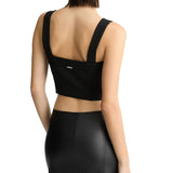 Top cropped con cut-out e anello gioiello nero