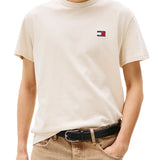 T-shirt TJM regular fit e logo badge beige