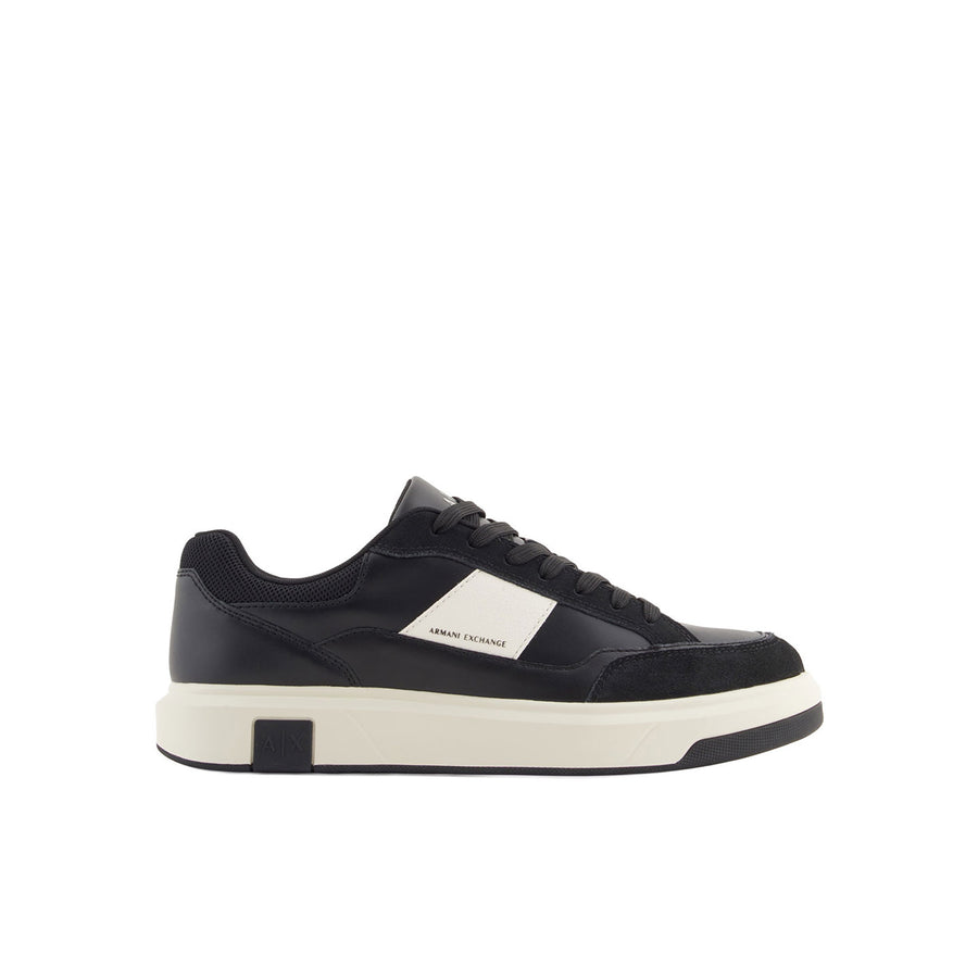 Sneakers Armani Exchange uomo con inserti a contrasto mesh nero/panna