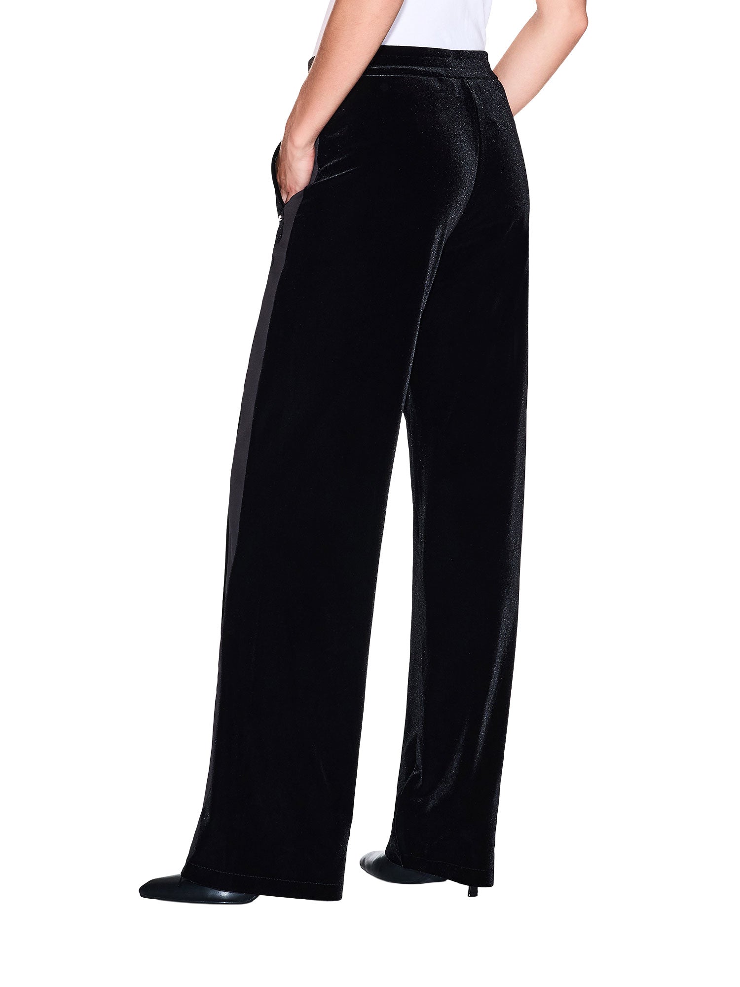 __CITYMODA_UPLOAD__ filename=I1AREXXW00790AF16147UC001_2.jpg; md5=1a9f9cc59e97e4045a8821f790dfe1b4