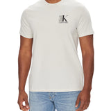 T-shirt Calvin Klein con stampa retro CK abstract gesso