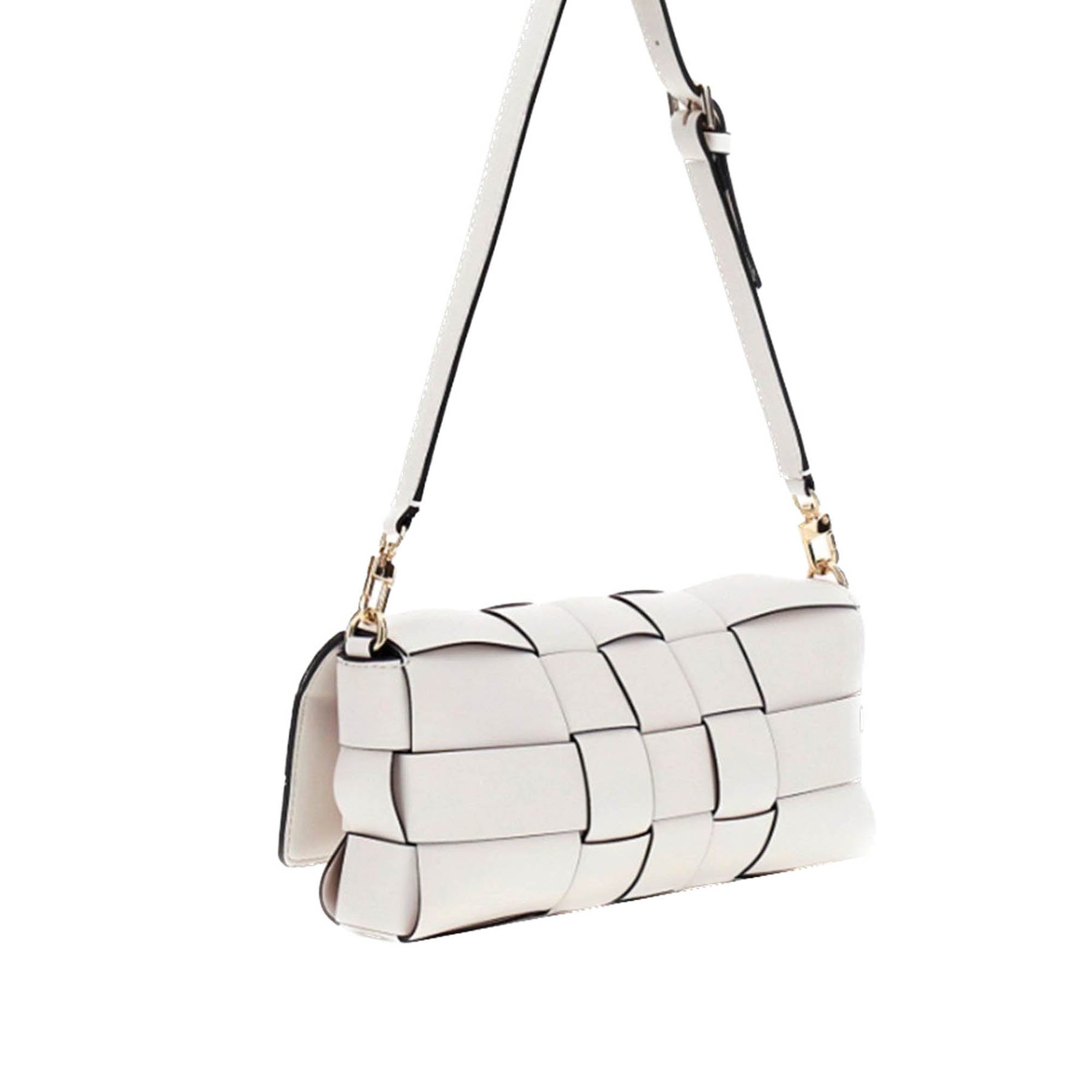 __CITYMODA_UPLOAD__ filename=I1GUESHWWG9661190OFF_2.jpg; md5=9a8274c206a331835428aea1aac2e519