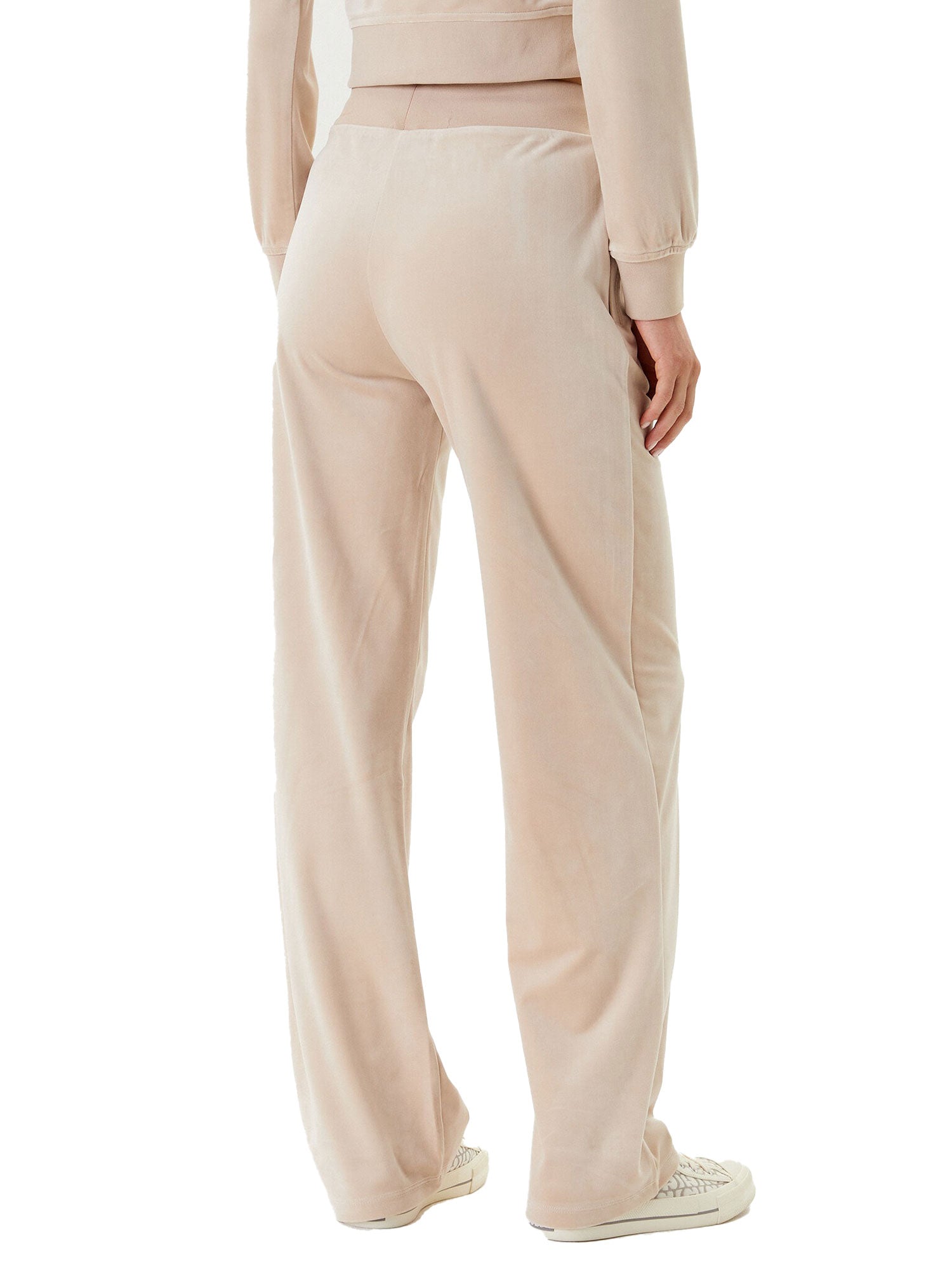 __CITYMODA_UPLOAD__ filename=I1GUESV3BB26K0232A90F_2.jpg; md5=79b543007a304f7f6b3f5891e1208d0a