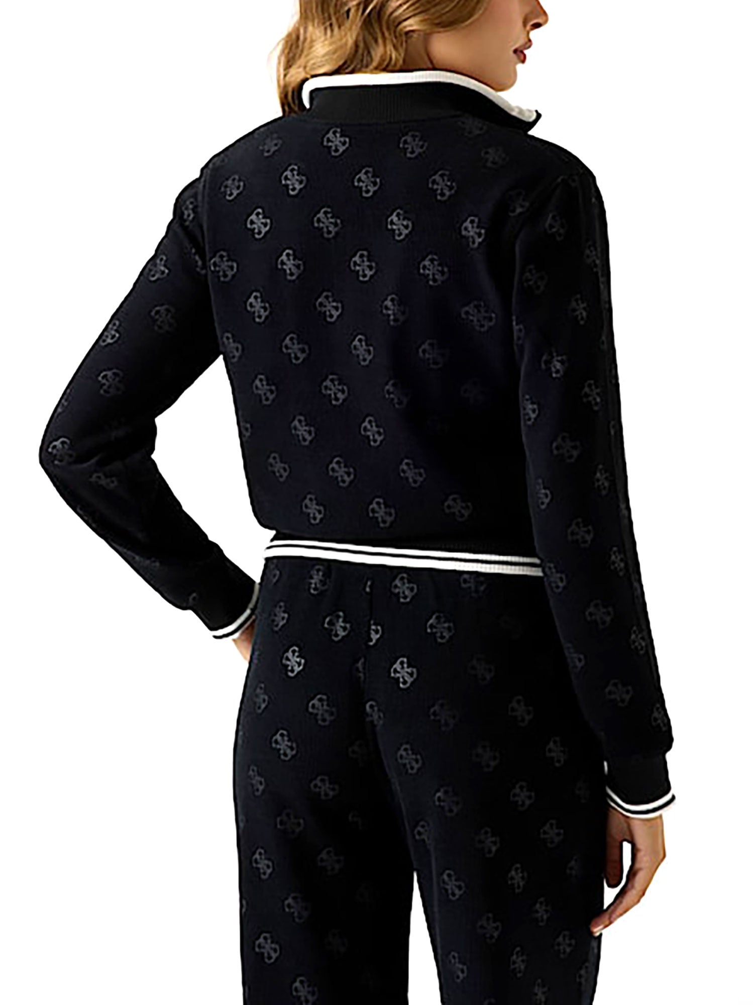 __CITYMODA_UPLOAD__ filename=I1GUESV5BQ01K1902JBLK_2.jpg; md5=c0ef2239f857c29148ea032ebfc1001b