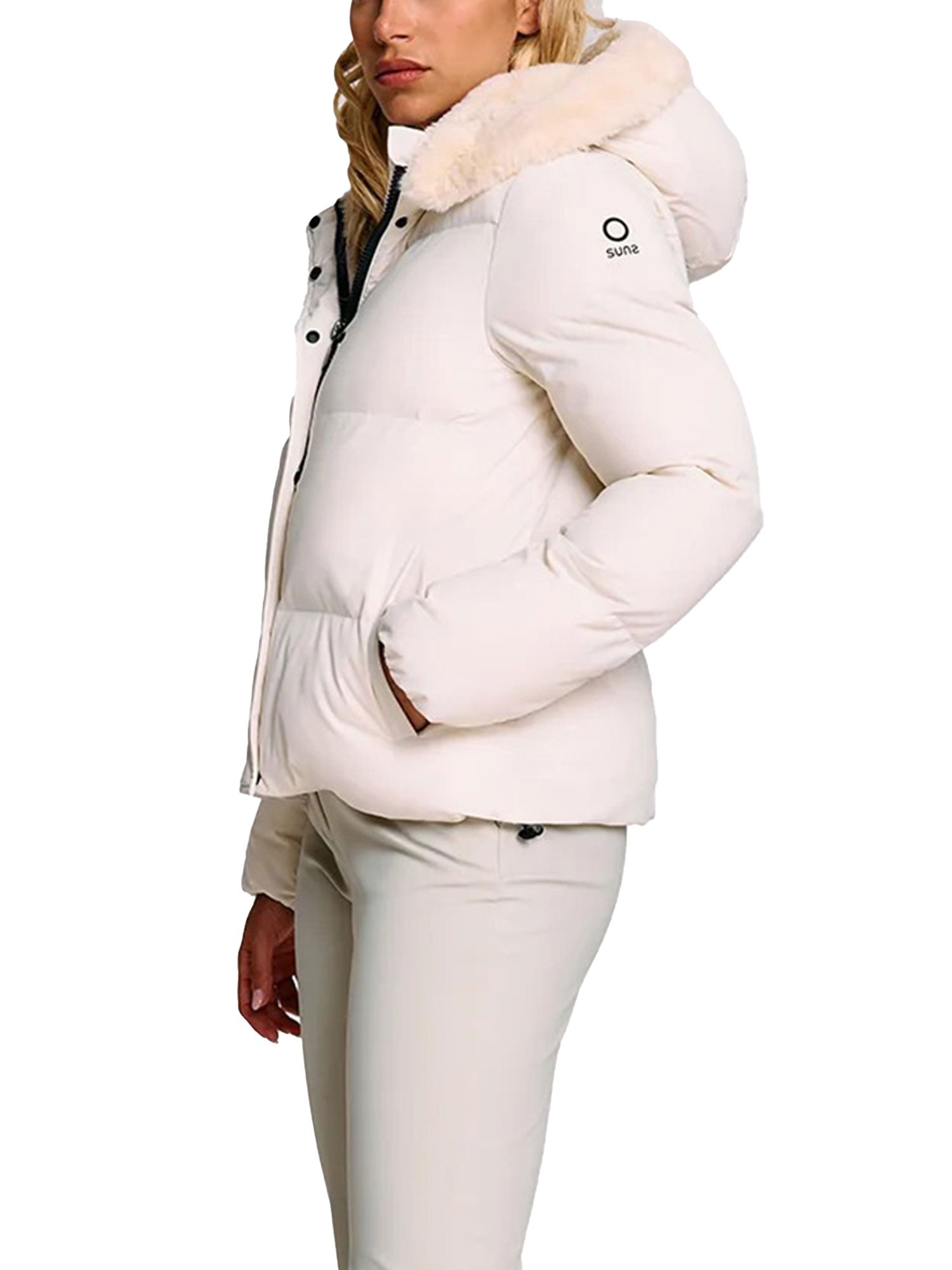 __CITYMODA_UPLOAD__ filename=I1SUN_GBS63035DMILK_3.jpg; md5=2e7d5dc4ee1e327f780a2767e27cd0c1