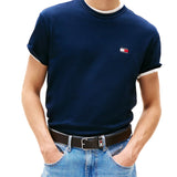 T-shirt maniche corte con badge frontale blu
