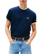 T-shirt maniche corte con badge frontale blu