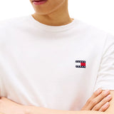 T-shirt maniche corte con badge frontale ecrù
