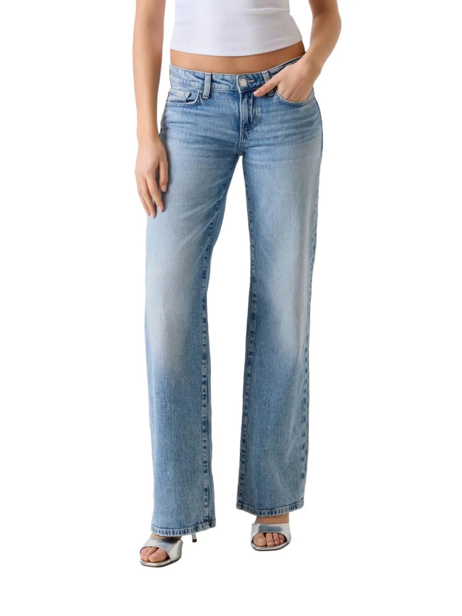 __CITYMODA_UPLOAD__ filename=I2GUESW6RA1DD6833RSP3_1.jpg; md5=a2afb964483b4429fe4aa35a210a61a7