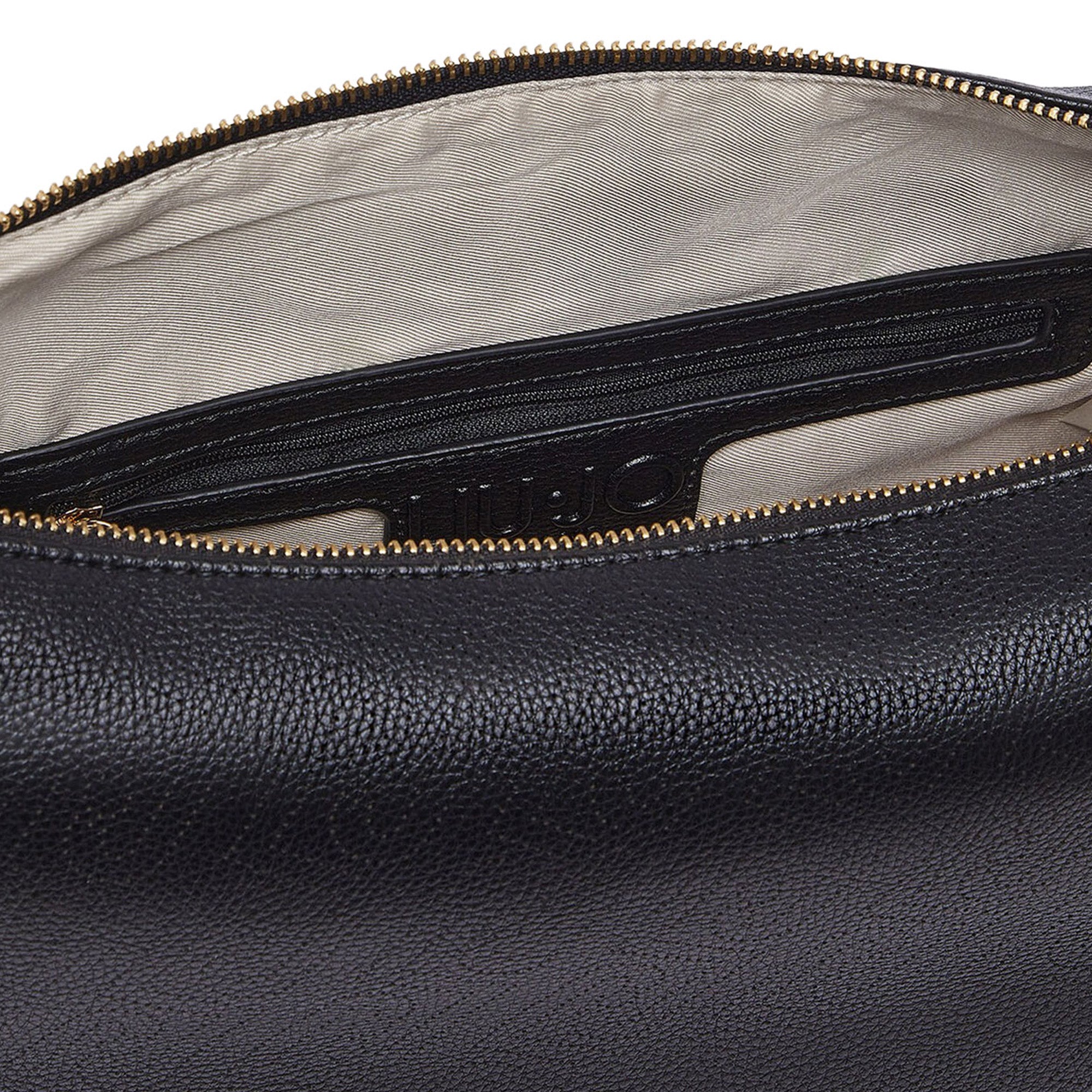 __CITYMODA_UPLOAD__ filename=I2LIUJAA6134ES02622222_5.jpg; md5=d01333dd4229a6551e841b5638e63b5d