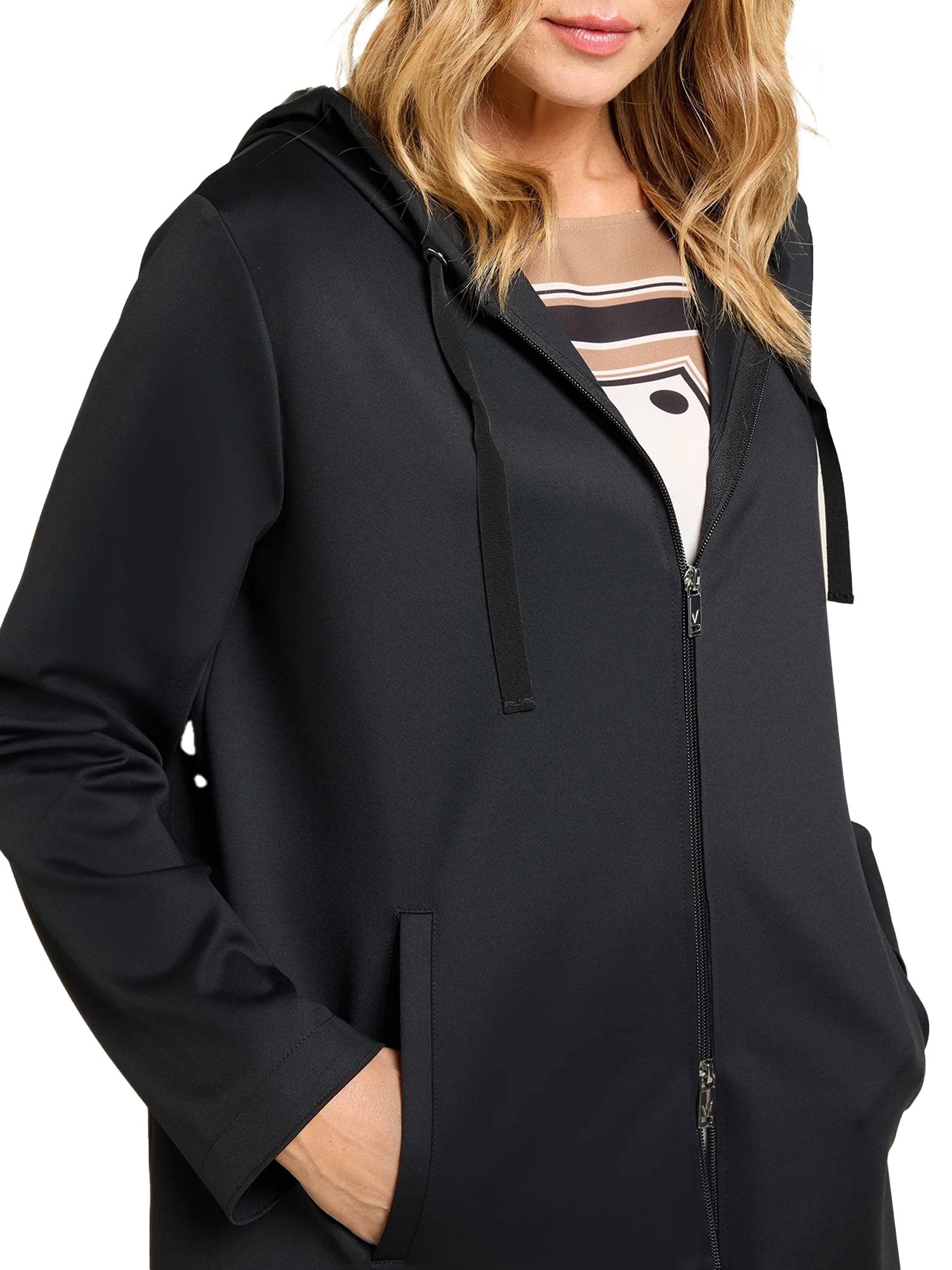 __CITYMODA_UPLOAD__ filename=I2LUVIG800L008733N33_1.jpg; md5=68b89834757c25ececc24c2faf03893a