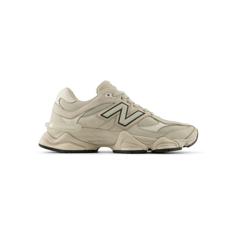Sneakers New Balance 9060 uomo nabuk/mesh shipyard/linen