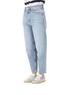 Pantalone Tommy Jeans modello mom fit denim chiaro