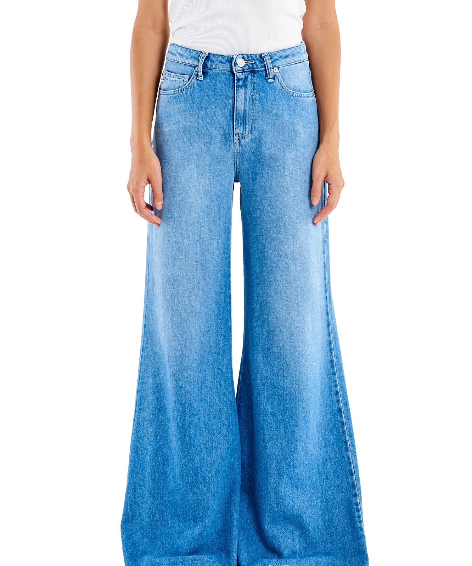 __CITYMODA_UPLOAD__ filename=I2VICODAB5129VU_1.jpg; md5=390d1a23a58bdedbeb78a870aa3f0e1c