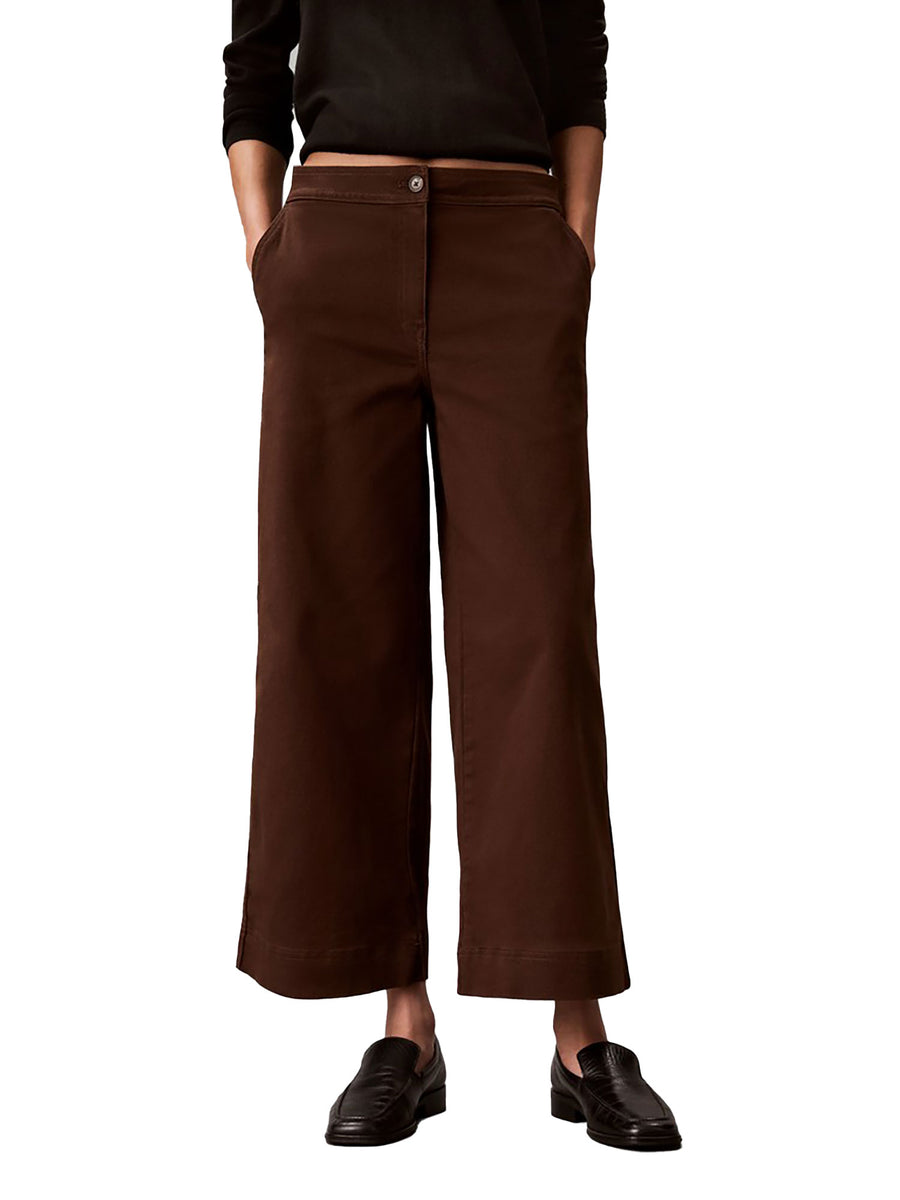 Pantaloni Calvin Klein Jeans donna chino a linea svasata moro