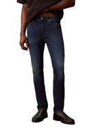 Jeans Calvin Klein Jeans uomo skinny con logo denim scuro