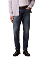 Jeans Calvin Klein Jeans uomo Classic Taper con patch denim medio