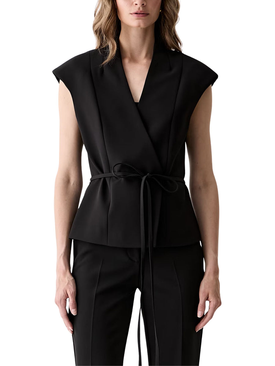 Gilet modello Jasmine belted nero