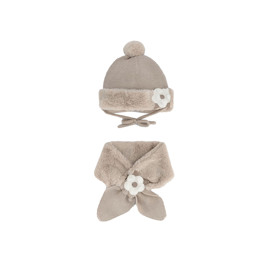 Set cappello e scalda collo con pelo Mayoral neonata semi