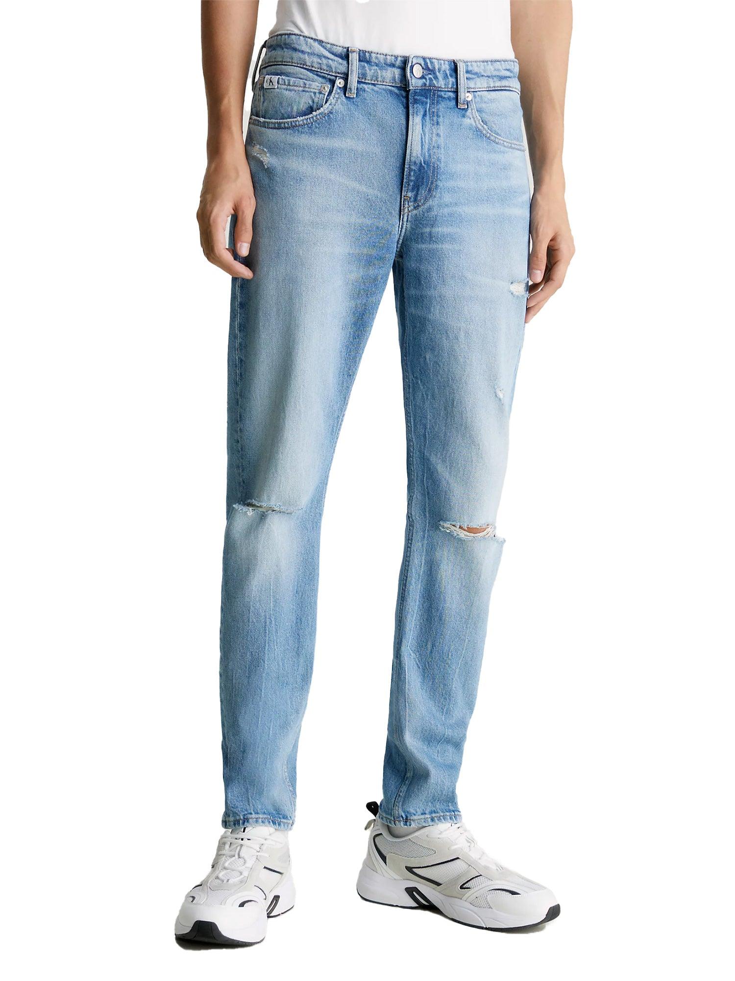 Jeans slim taper 
 denim medio - CityModa